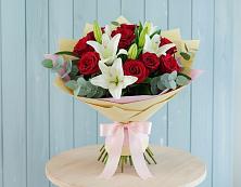 Букет цветов из:  Лилии и Розы #REPLACE_PRED# Приупский