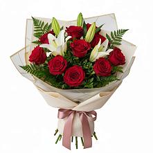 Букет цветов из:  Лилии и Розы в Приупский