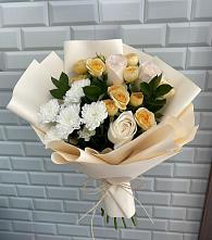 Букет цветов из:  Розы и Хризантемы в Приупский