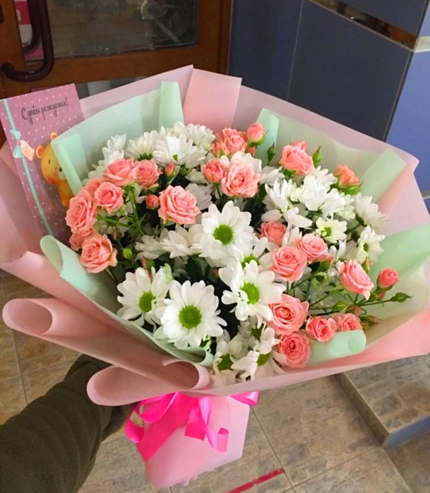 Букет цветов из: Розы и Хризантемы в Приупский