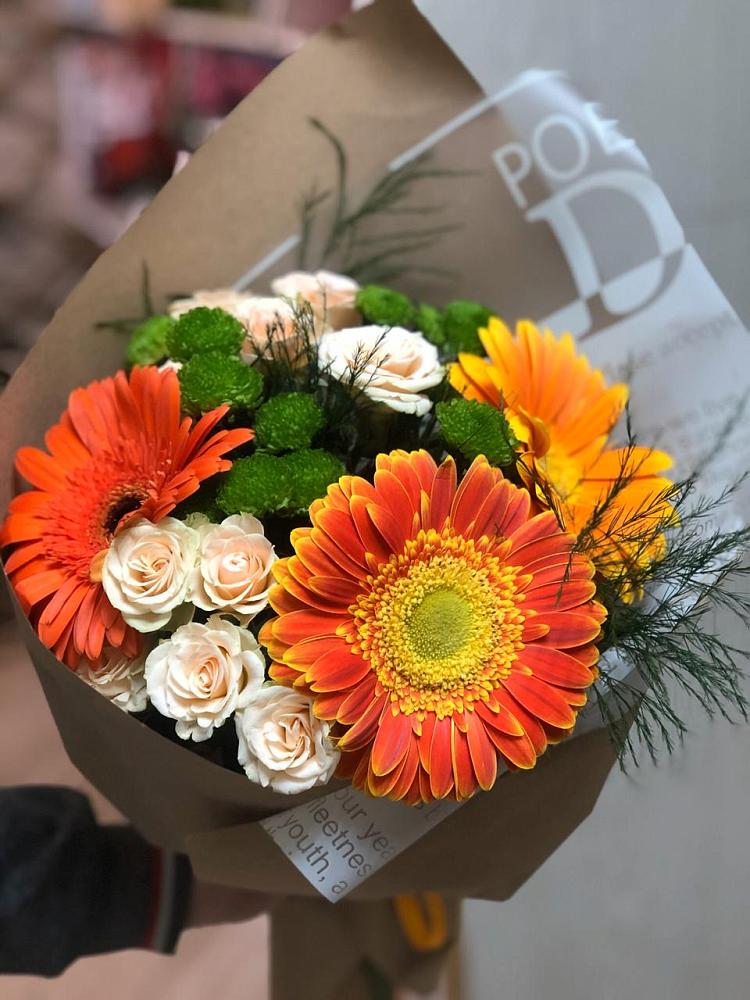 Букет цветов из: Герберы, Хризантемы и Розы в Приупский